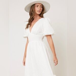 Peach and Love California‎ Full Length Tiered Maxi Dress Cream Color Size Large